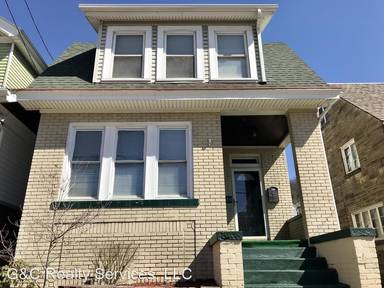 Main picture of 1306 Broadway Ave