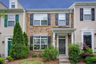 Main picture of 2046 Aston Mill Pl