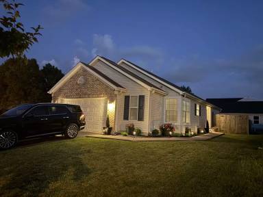 Main picture of 3243 Meridian Rd