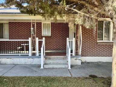 Main picture of 345 Maple St