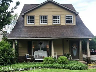 Main picture of 749 Hunter Ct