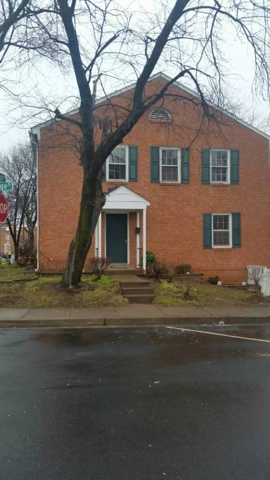 Main picture of 9727 Beech Pl