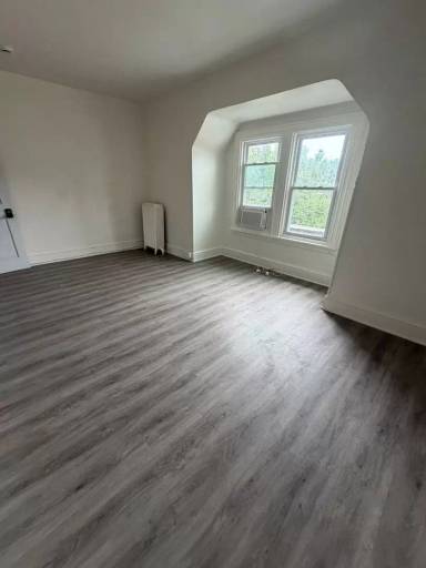 Main picture of 443 W Orange St