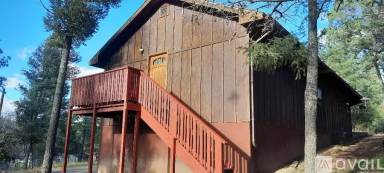 Main picture of 550 2nd St