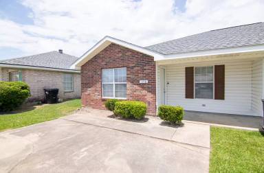 Main picture of 1724 N Tallowood Dr