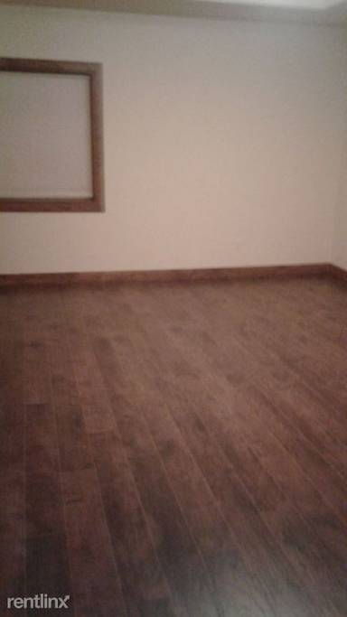 Main picture of 4002 W Eisenhower Blvd