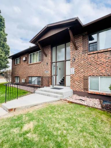 Main picture of 6609 Dublin Loop W