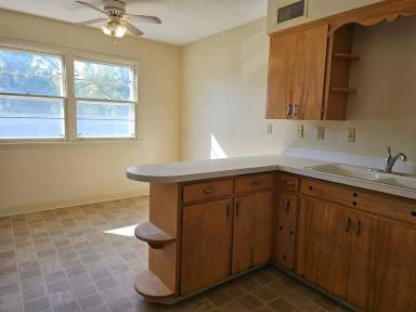 Main picture of 361 30th Street Dr SE