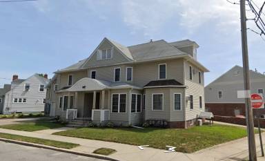 Main picture of 418 Pontiac Ave