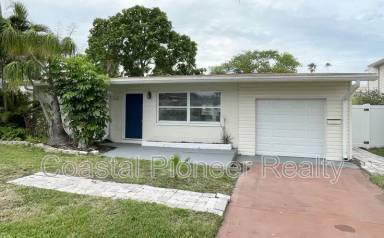 Main picture of 1835 Nevada Ave NE