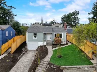 Main picture of 3845 30th Ave W