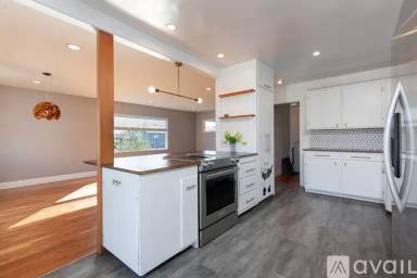 Main picture of 8080 Culowee St