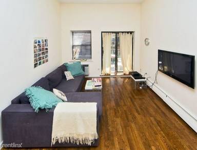 Main picture of 322 W 14th St