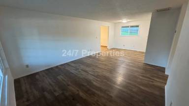 Main picture of 16060 SE Lark Ave