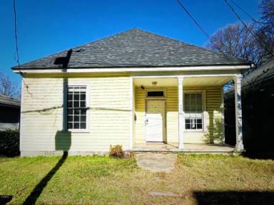 Main picture of 497 Ethel St NW