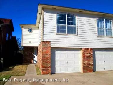 Main picture of 3200 Ridgecrest Ct