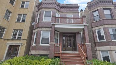 Main picture of 2234 W Augusta Blvd