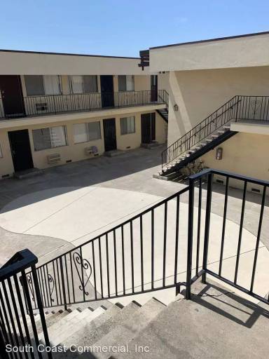 Main picture of 4265 Altadena Ave