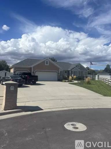 Main picture of 3882 W Millford Cv