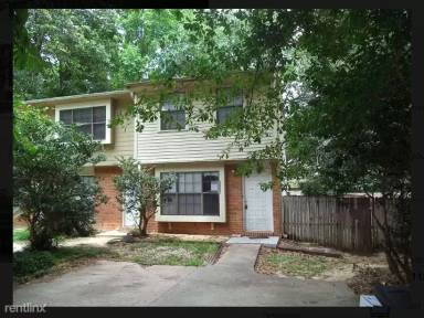 Main picture of 1029 Sutor Rd