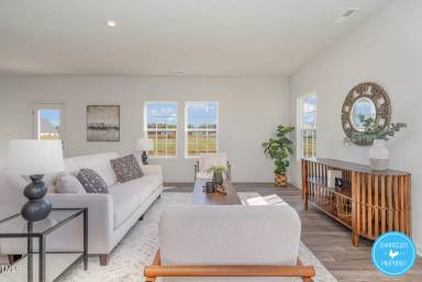 Main picture of 6748 Hardwick Ln