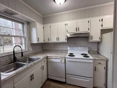 Main picture of 1520 Williams St