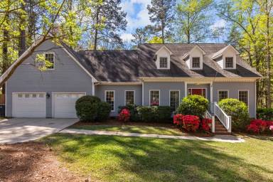 Main picture of 455 Clearfield Ln