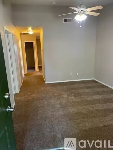 Main picture of 1262 N Marks Ave