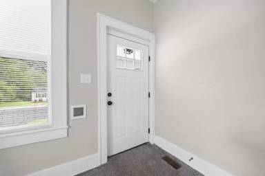 Main picture of 113 Brawley St