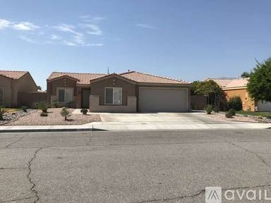 Main picture of 82155 Pinyon Ave