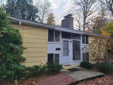 Main picture of 106 Bayberry Rd