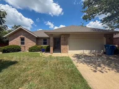 Main picture of 3551 W Vincent Dr