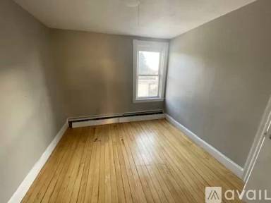 Main picture of 21 Leah St