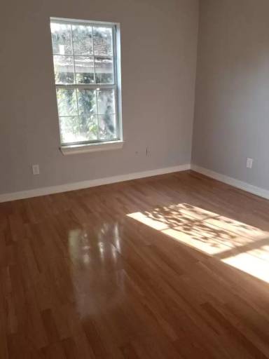 Main picture of 205 Hafer St