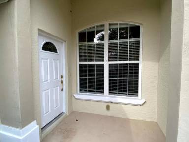 Main picture of 1427 Carlow Cir