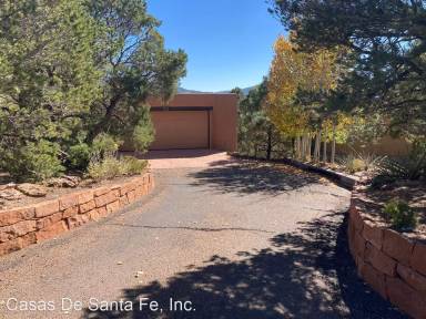 Main picture of 822 Camino del Este