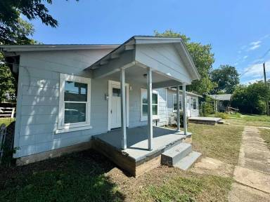 Main picture of 1107 Hall Ave