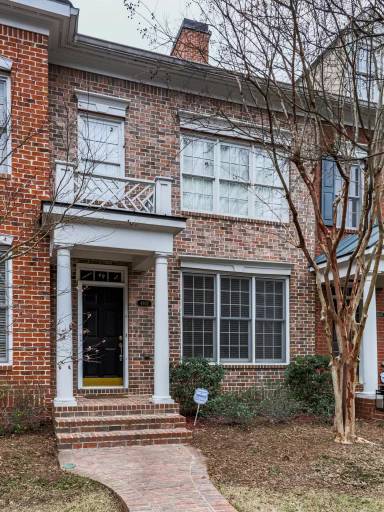 Main picture of 4802 Ivy Ridge Dr SE