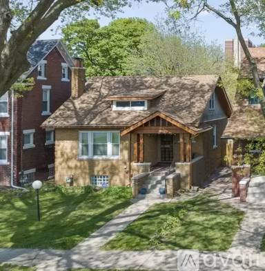 Main picture of 7472 Woodrow Wilson St