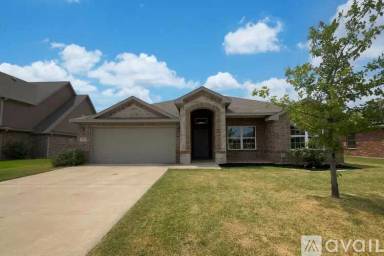 Main picture of 4124 Bridle Path Ln