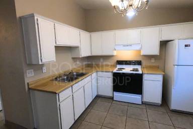 Main picture of 4722 E Caballero St