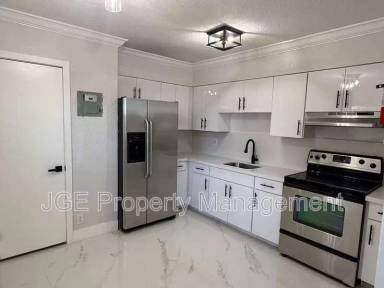 Main picture of 3128 SW 12th Pl