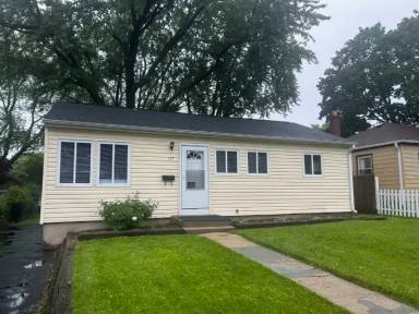 Main picture of 127 E Keith Ave
