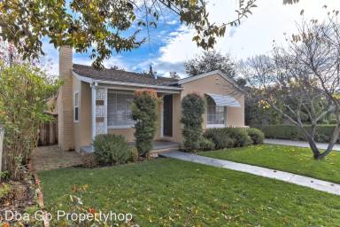 Main picture of 524 Irving Ave