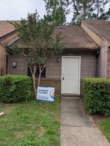 Main picture of 1103 Ocala Rd