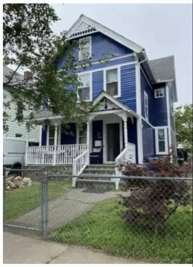 Main picture of 595 William St