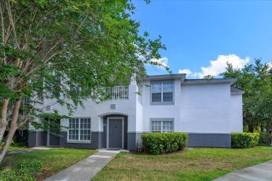 Main picture of Sunset Lake Condominiums