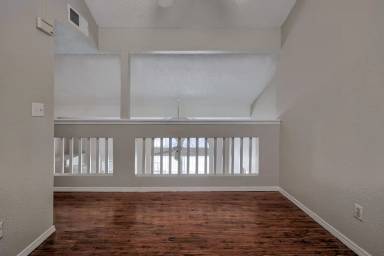 Main picture of 4601 Loma de Plata Dr