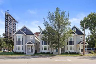 Main picture of 1707 W State St