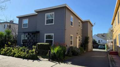 Main picture of 5643 Telegraph Ave